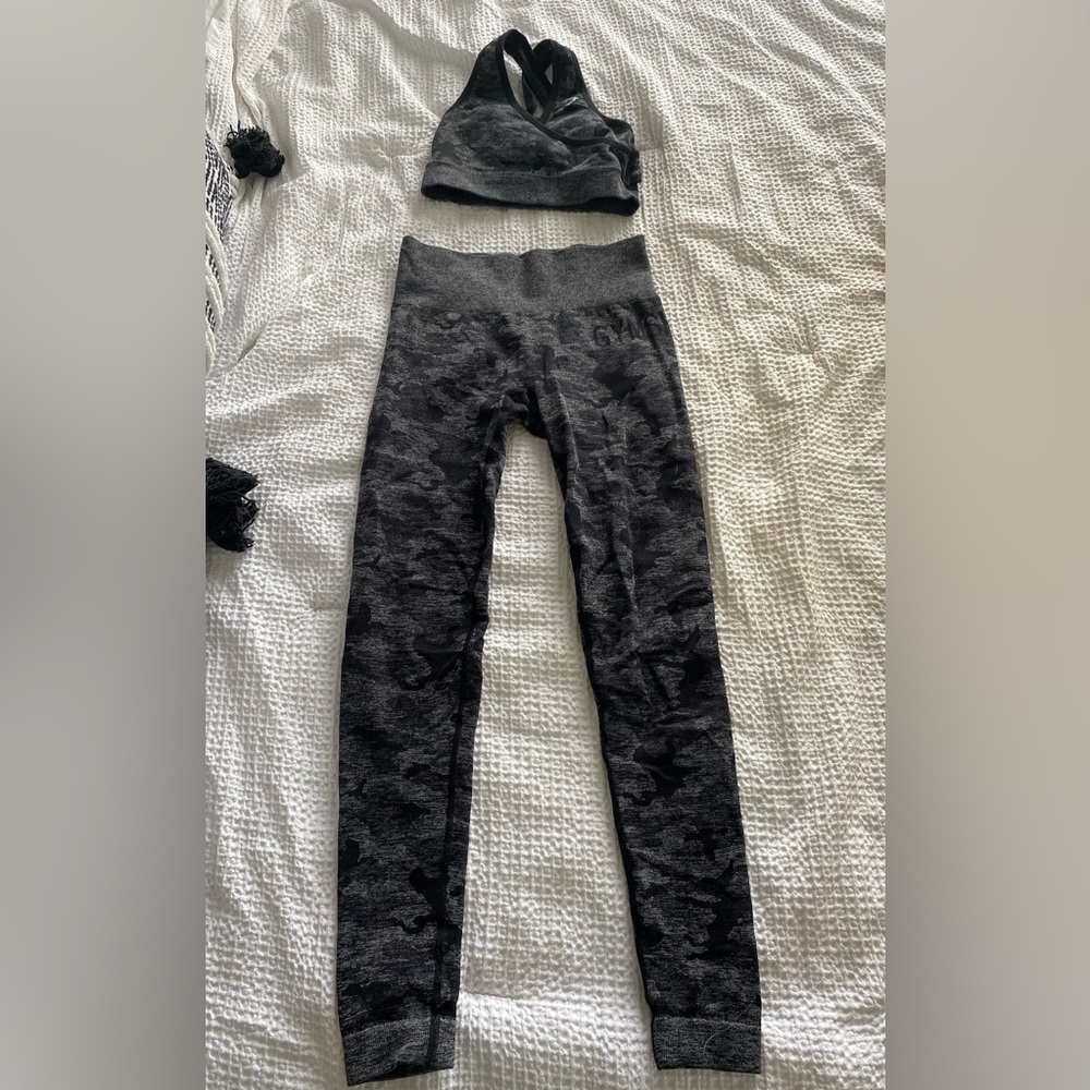 Gymshark Adapt Camo Seamless leggings and sports bra